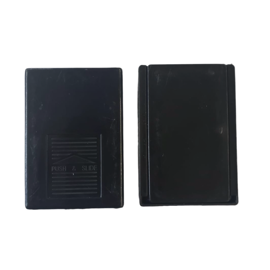 Container SD Card Pull Black